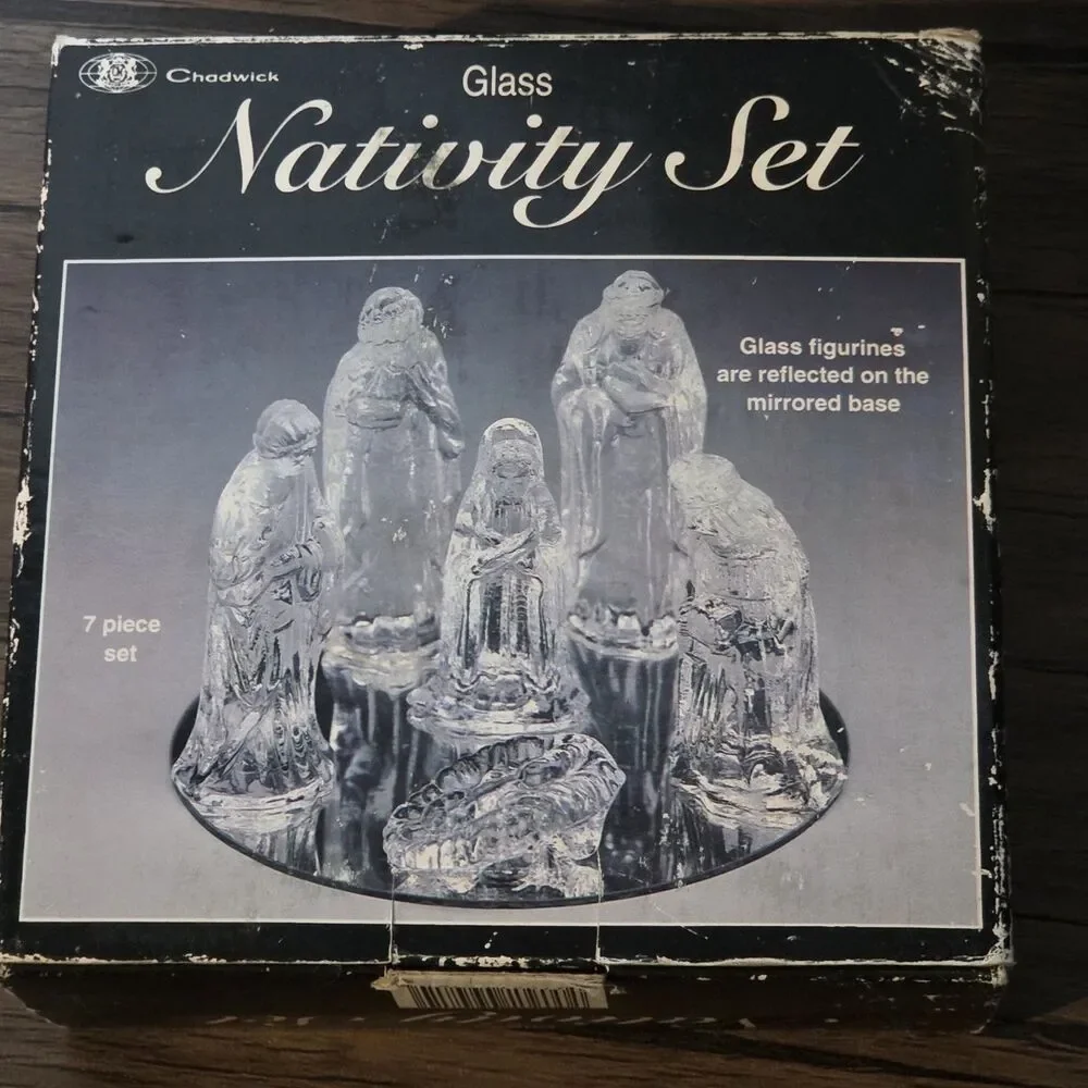 Chadwick Glass Nativity Mirrored Base Christmas Holiday 7 Piece VTG 1995